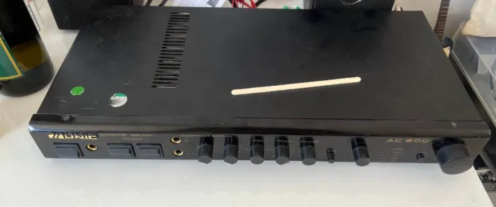 Unic AC800