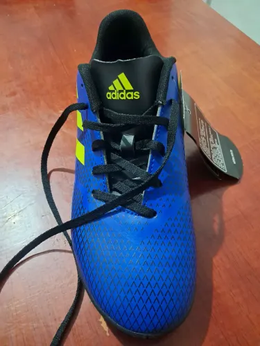 Chuteira Futsal