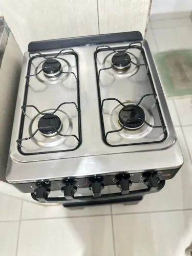 Fogão com um mês de uso sem nenhuma avaria