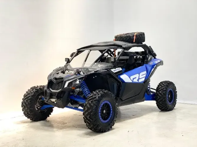 MAVERICK X3 2 LUGAR XRS 2022 com apenas 9.914KM