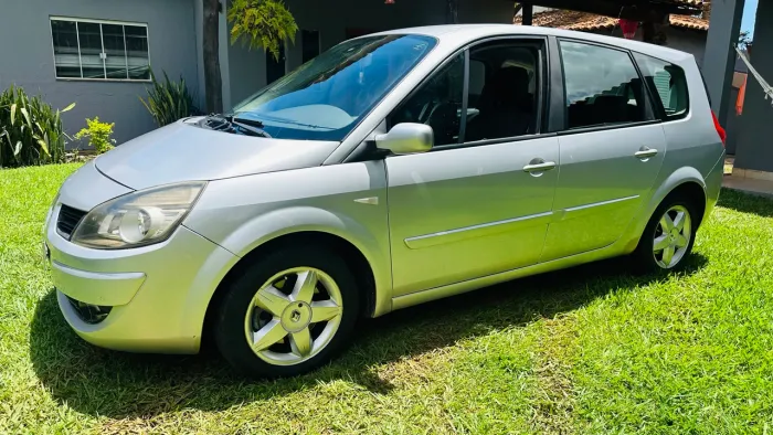 Renault Scenic Grand Dynamique 2.0 16V 5P Aut. 2009