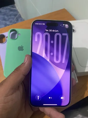 IPhone 16 128GB