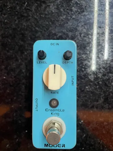 Pedal Corus Mooer