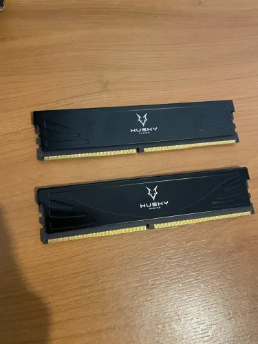 Memórias RAM - total 16GB