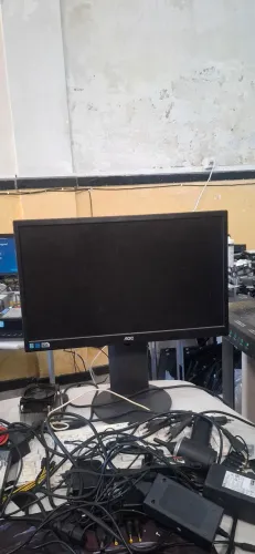 Monitor de 22 polegadas Aoc ..... imagem perfeita