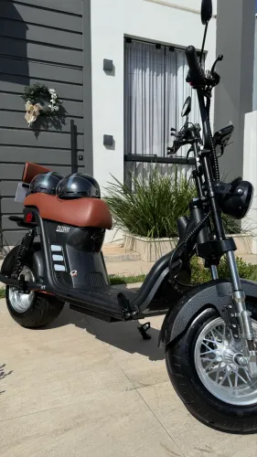 ? Scooter Elétrica X12 2026 - Novissima + 2 Capacetes + Capa