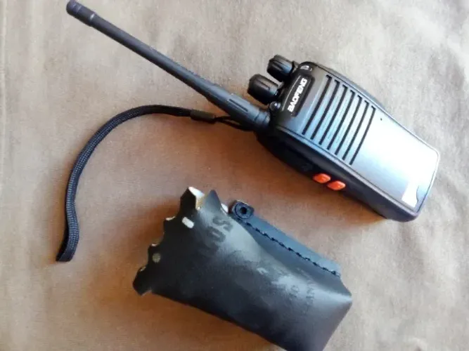 Capa Rádio Baofeng 777S