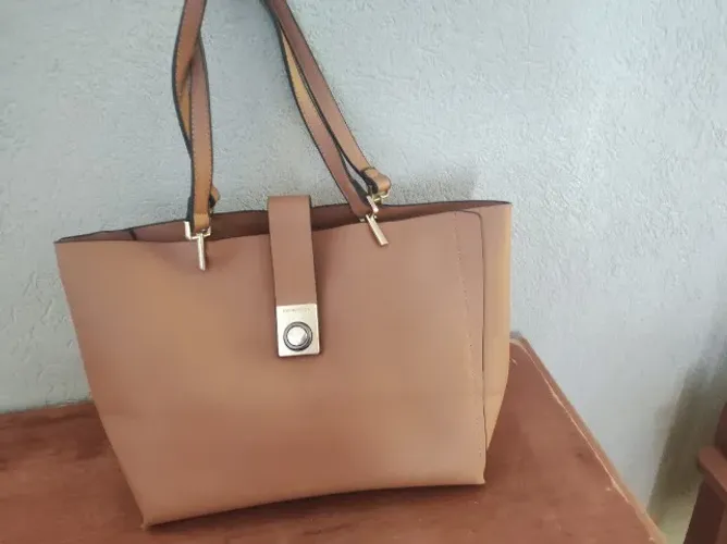 Bolsa Constance