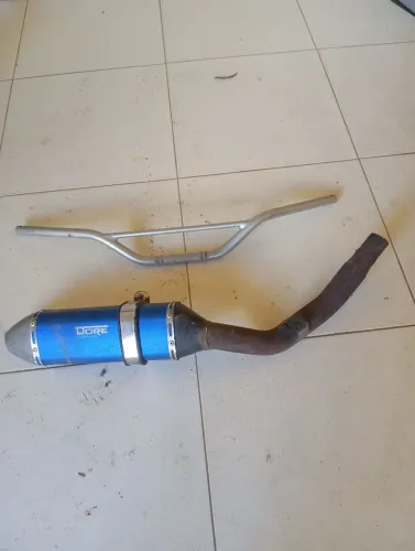 Vendo guidão e dore pra XRE 300