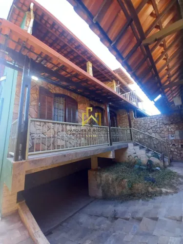 Ótima oportunidade! Casa espaçosa no bairro Piratininga.
