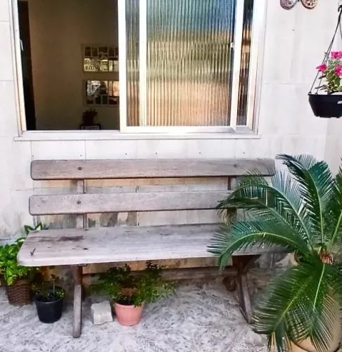 2 Bancos área externa