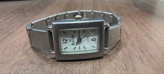 Relógio BULOVA Unissex Quartz déc 90's 