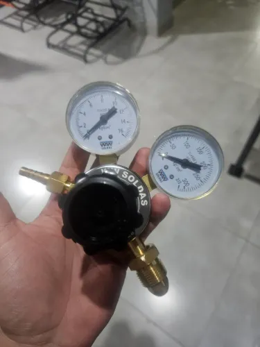 Vendo manômetro