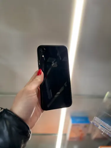 iPhone XR