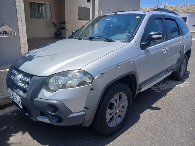 Fiat Palio Weekend Adventure Locker 1.8 Flex 2009