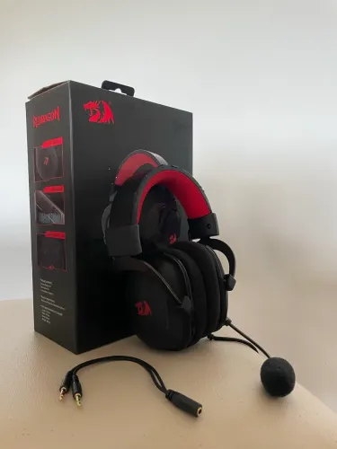 Fone Headser Gamer Redragon Hero H530 Console e PC