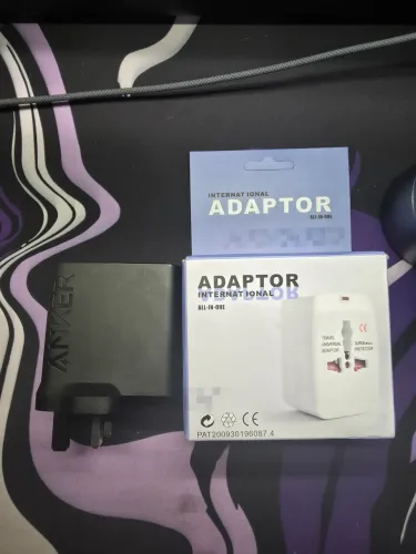 Carregador Anker 100W USB-C + Adaptador Universal de Tomada (ótimo p/ Mac)