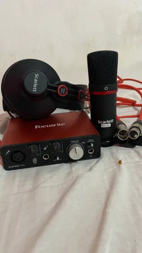 Focusrite Scarlett Solo (2ª geração)