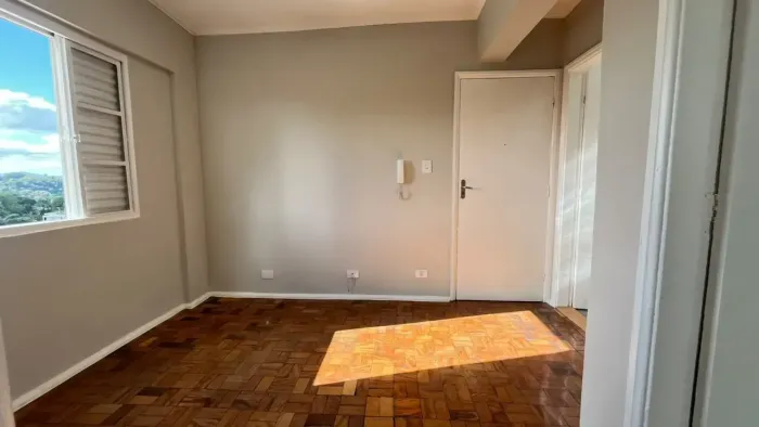 KITNET de 30m² à 450 metros (7 minutos a pé) do METRÔ MORUMBI no BUTANTÃ