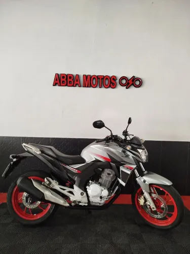 CB TWISTER 250/2018