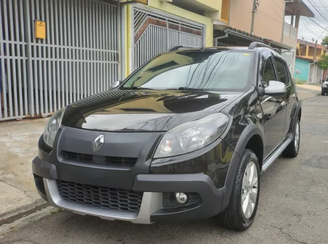 Renault Sandero Stepway Hi-power 1.6 8V 5P 2013