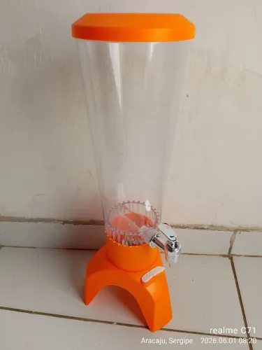 Torre de cerveja com som via bluetooth 