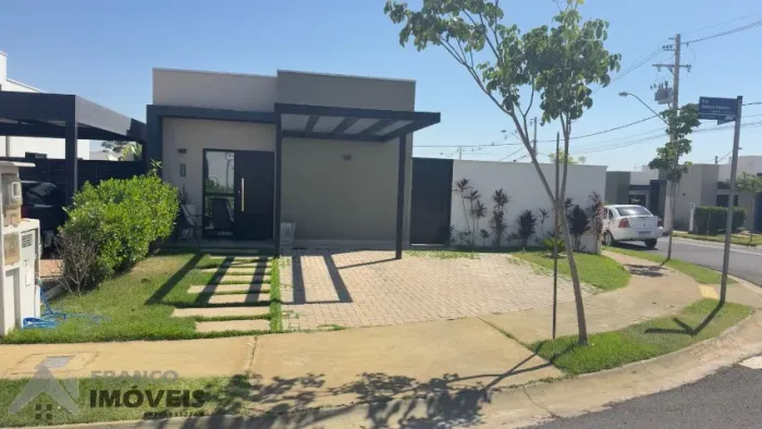 Condomínio Fenhouse - Casa completa com armários planejados!!