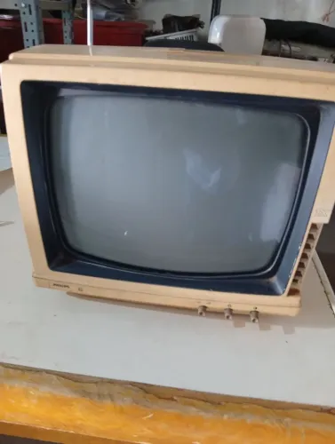 Vendo tv 14 polegadas