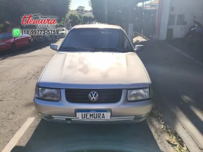 Volkswagen Santana 1.8 MI (álcool) 2002