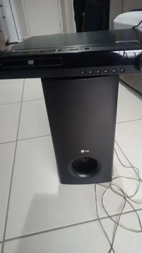 Home Theater LG com 6 caixas
