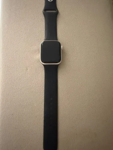 Apple Watch SE de 2ª geração + pulseiras extras