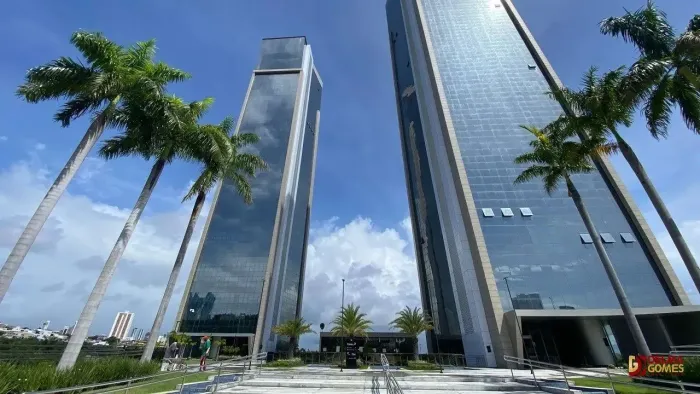 Sua Empresa no DCT - 375m² de Prestígio