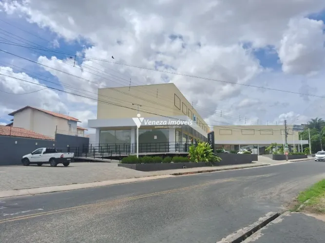 Sala Comercial para aluguel no Empreendimento Uni Center