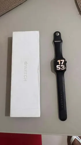 Apple Watch Series 11 42mm GPS Jet Black - 100% de Bateria