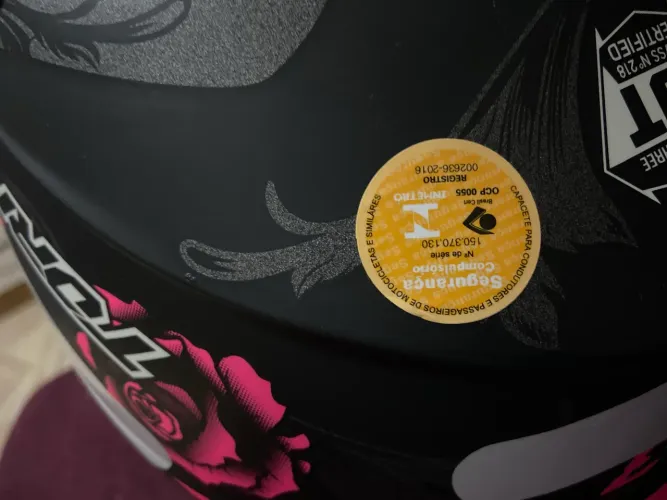 Capacete Feminino Novo