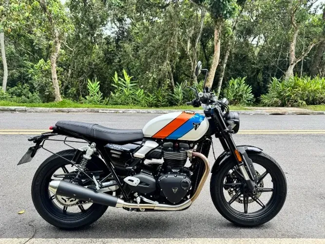 TRIUMPH SPEED TWIN 900cc 2026 2800KM