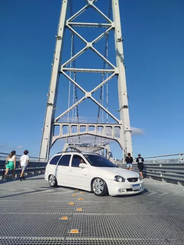 Chevrolet Corsa Wagon GLS 1.6 8V 4P 2001