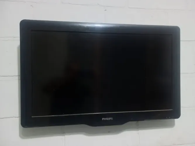 TV PHILIPS 32 POLEGADAS