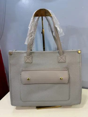 BOLSAS FEMININAS TEM VARIAS OPÇOES