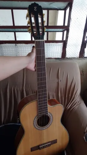 Vende-se Violão Original