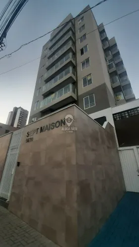 Apartamento 2q c/ sacada 1 vaga de g para locação no ALTO XV semi mobiliado