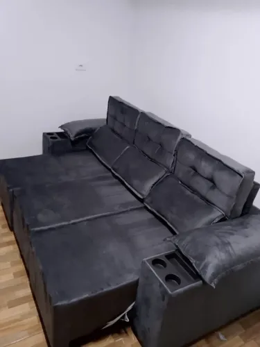 Sofá Verona retrátil e reclinável de molas bonnel três lugares com porta-copos