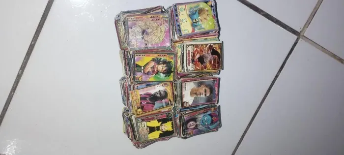 709 Cartinhas: Pokémon,Naruto,Dragon Boll,Copa do mundo 2018 e muitas outras 
