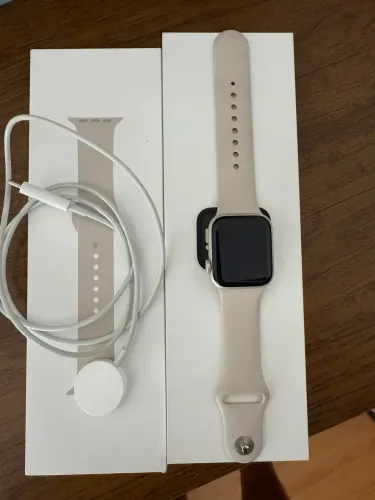Apple Watch SE 2 - 40mm