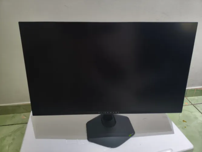 Monitor Alienware 360hz