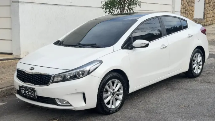 Kia Motors Cerato 1.6 16V Flex Aut. 2017