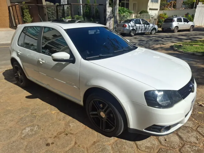Volkswagen Golf Sportline 1.6 MI Total Flex 8V 4P 2012