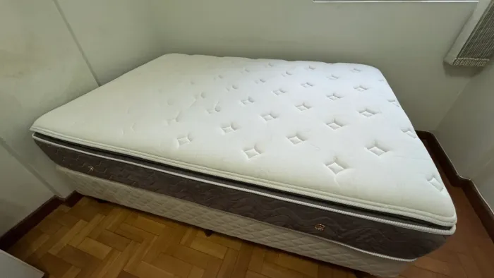 Cama com colchão box maravilhoso - tamanho cama viúva