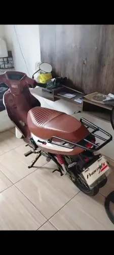 Phoenix 50cc moto zera 125 km rodados IPVA pago