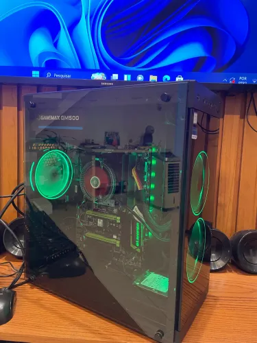 CPU core i7 ssd m2 8 gigas de ram